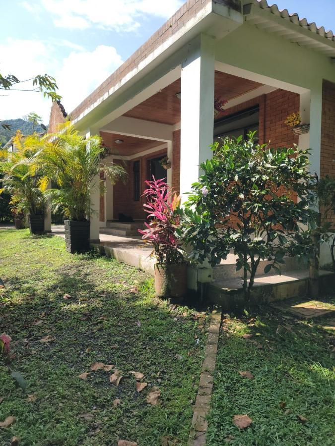 Villa Casa Quinta Privada Con Piscina Soleada Billar, Tejo, Jacuzzy Climatizado, Kiosco La Vega (Cundinamarca)
