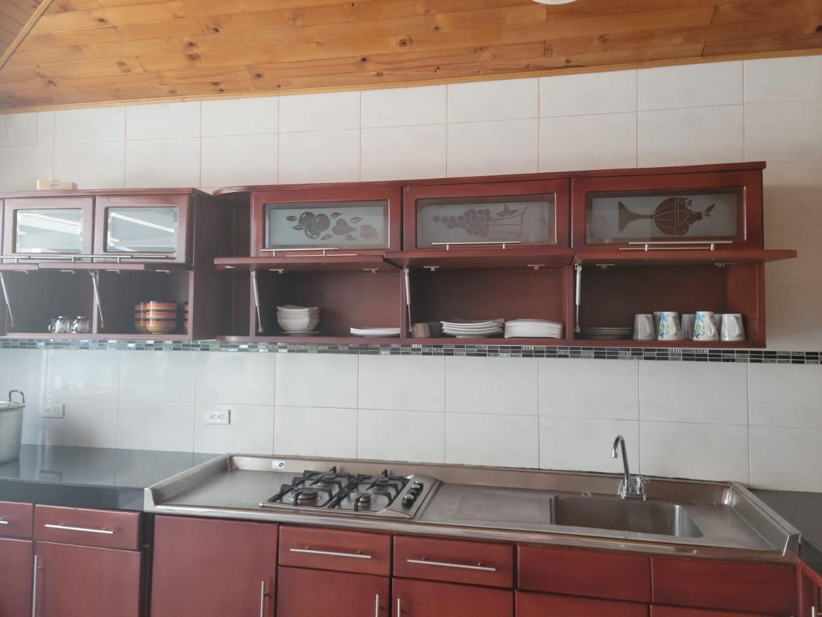 Casa Quinta Privada Con Piscina Soleada Billar, Tejo, Jacuzzy Climatizado, Kiosco Villa