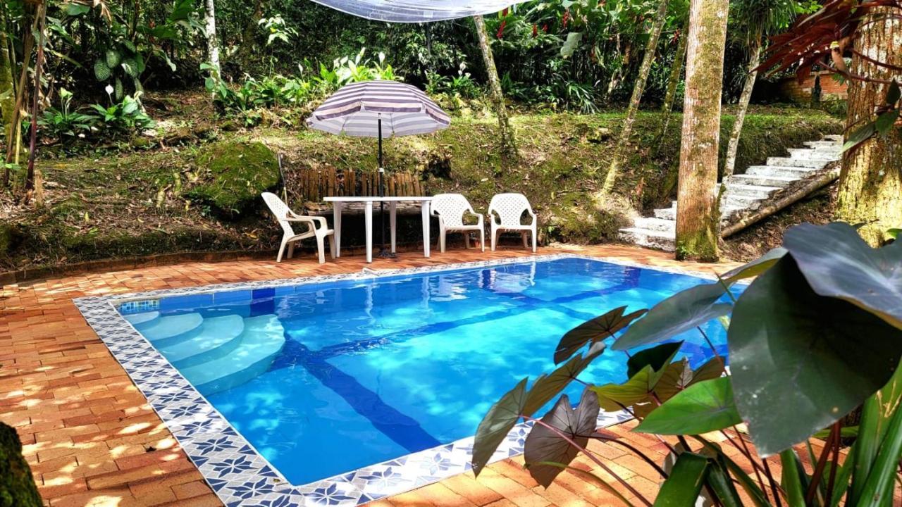 Villa Casa Quinta Privada Con Piscina Soleada Billar, Tejo, Jacuzzy Climatizado, Kiosco La Vega (Cundinamarca)